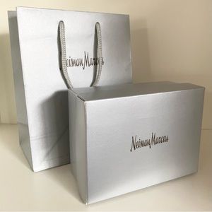 NWOT Neiman marcus box and bag